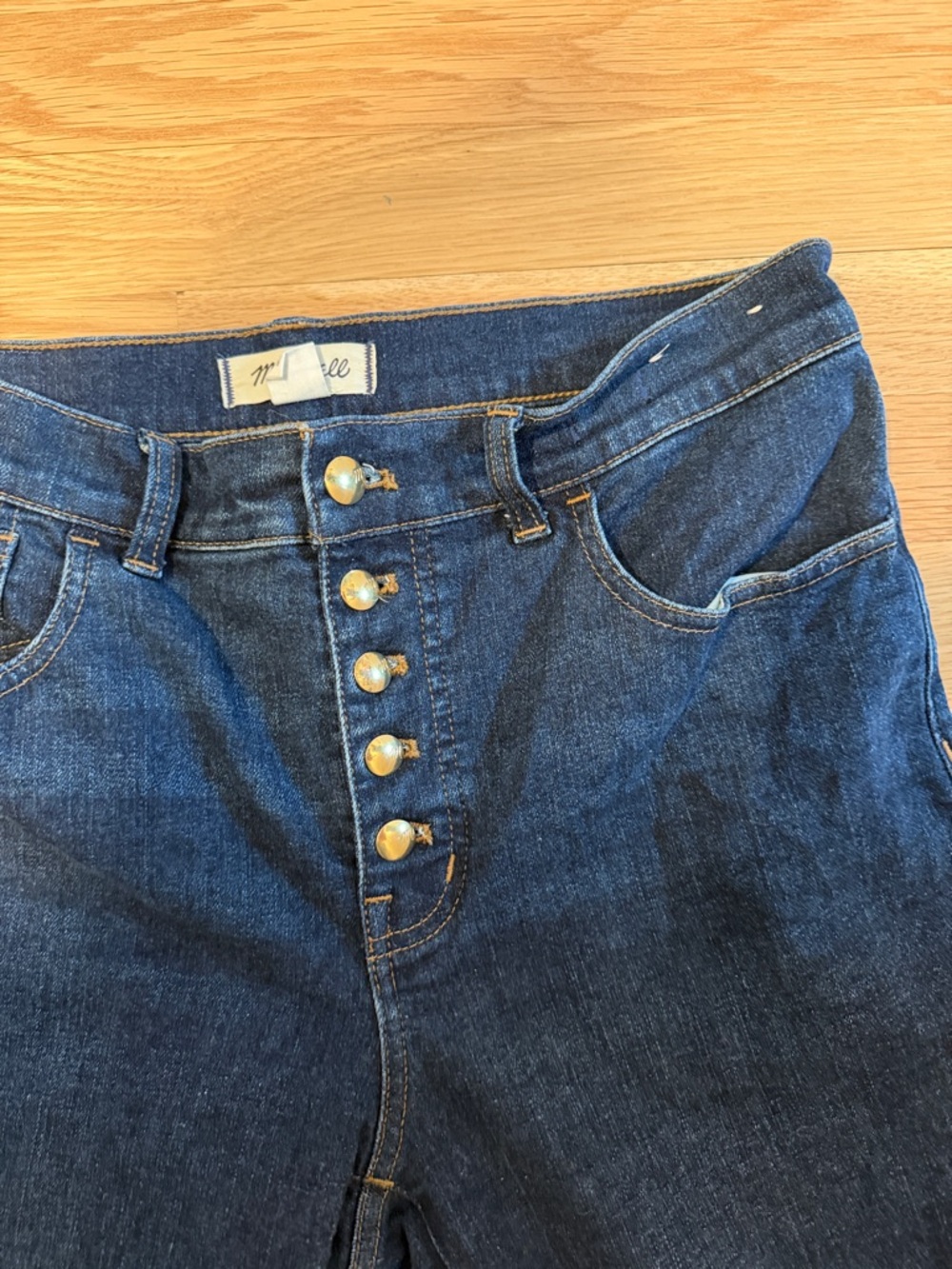 Madewell mid Rise kick out crop with brass Button-Fly, size 29 - Picture 7 of 10